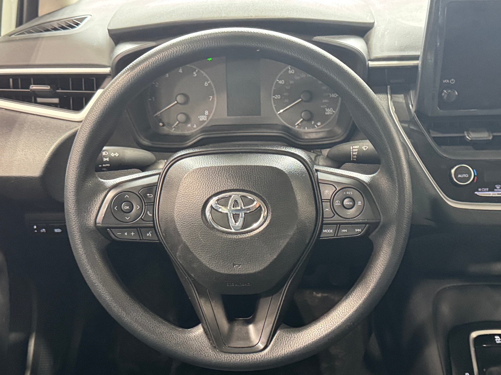 Thumbnail: 2025 Toyota Corolla - 5