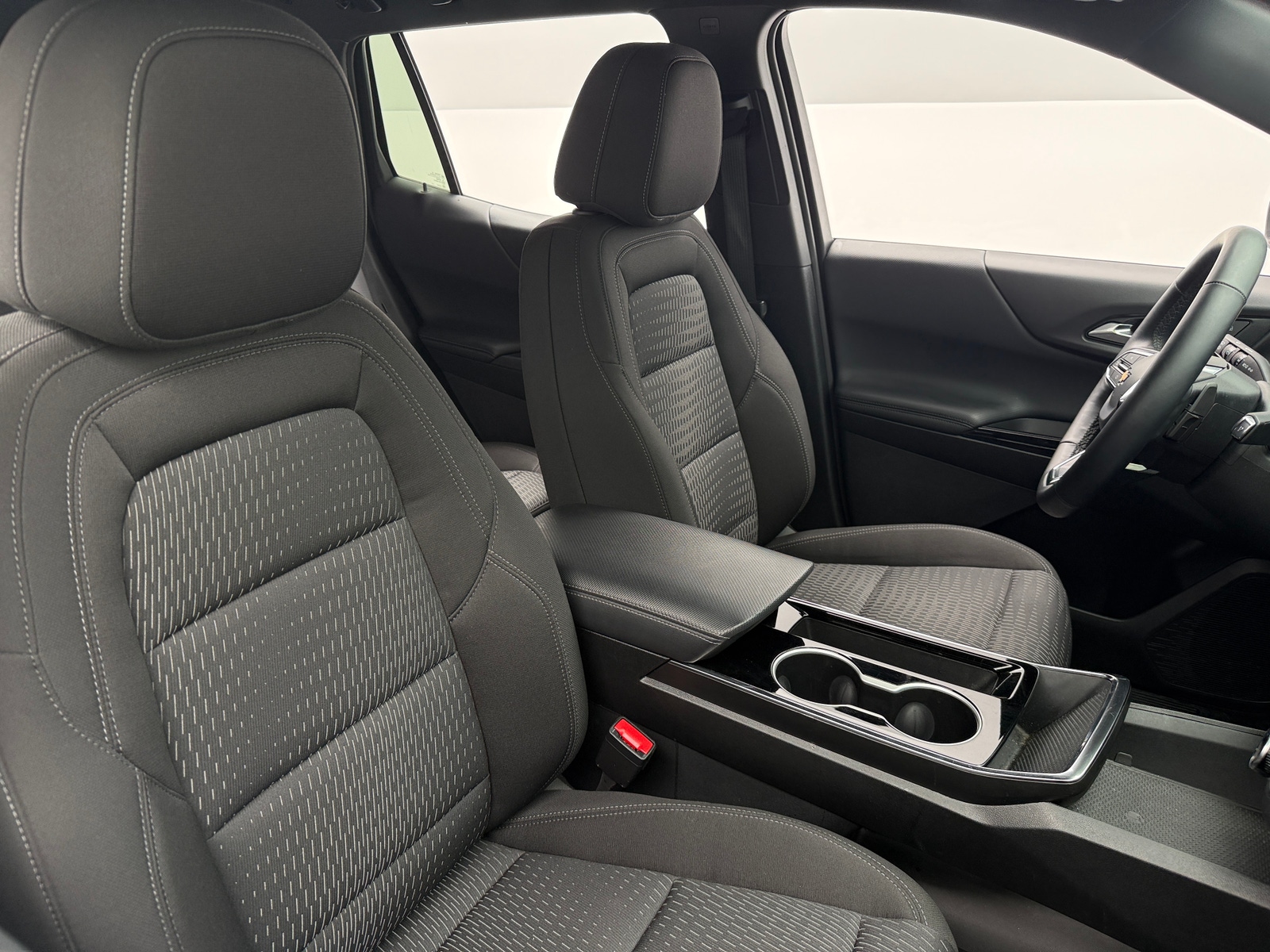 Thumbnail: 2025 Chevrolet Equinox - 2