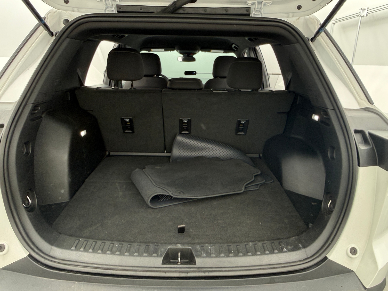 Thumbnail: 2025 Chevrolet Equinox - 7