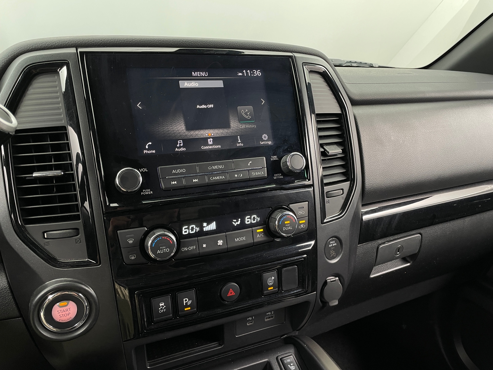 Thumbnail: 2024 Nissan Titan - 4