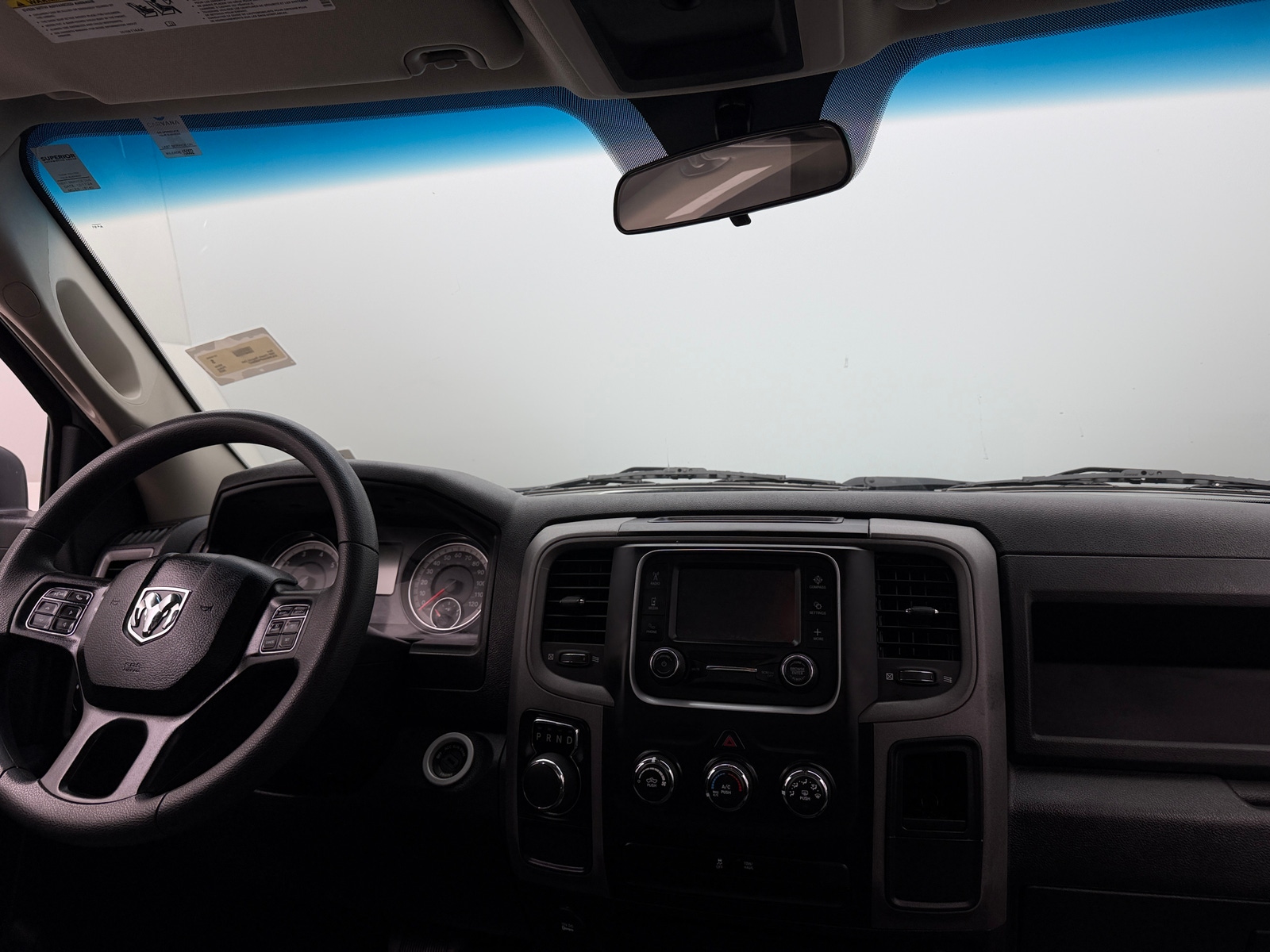 Thumbnail: 2023 RAM 1500 Classic - 3