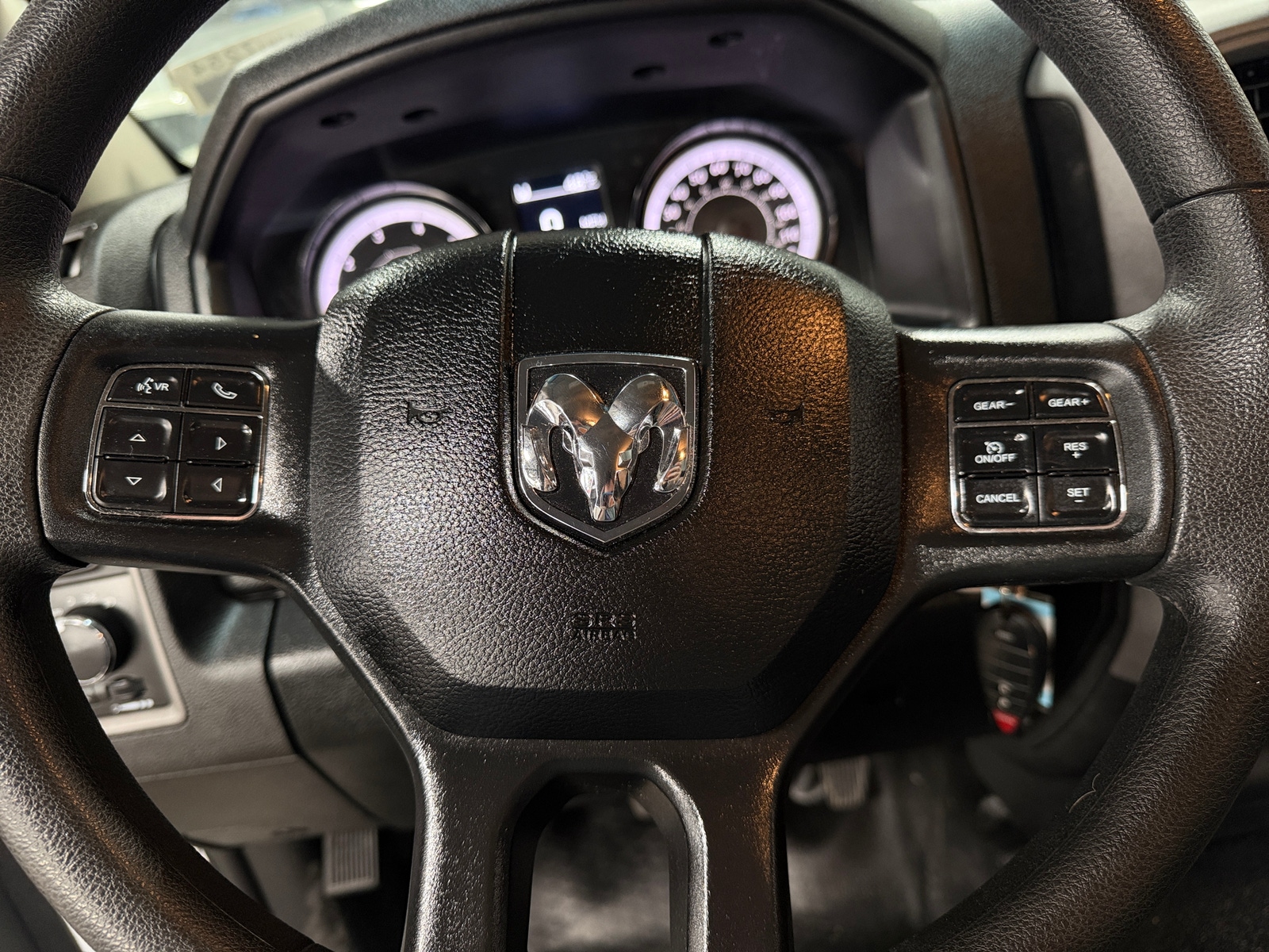 Thumbnail: 2023 RAM 1500 Classic - 5