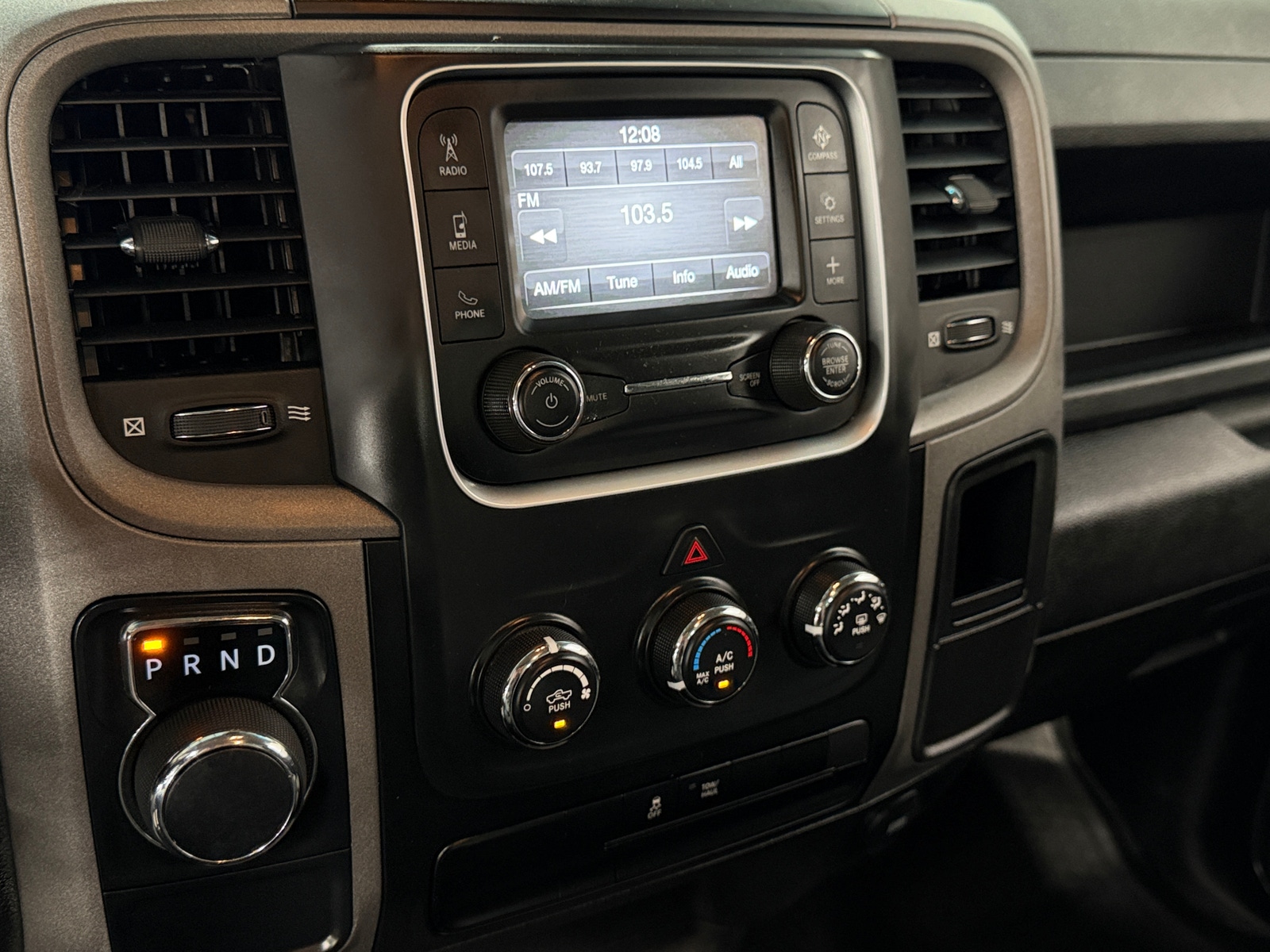 Thumbnail: 2023 RAM 1500 Classic - 4