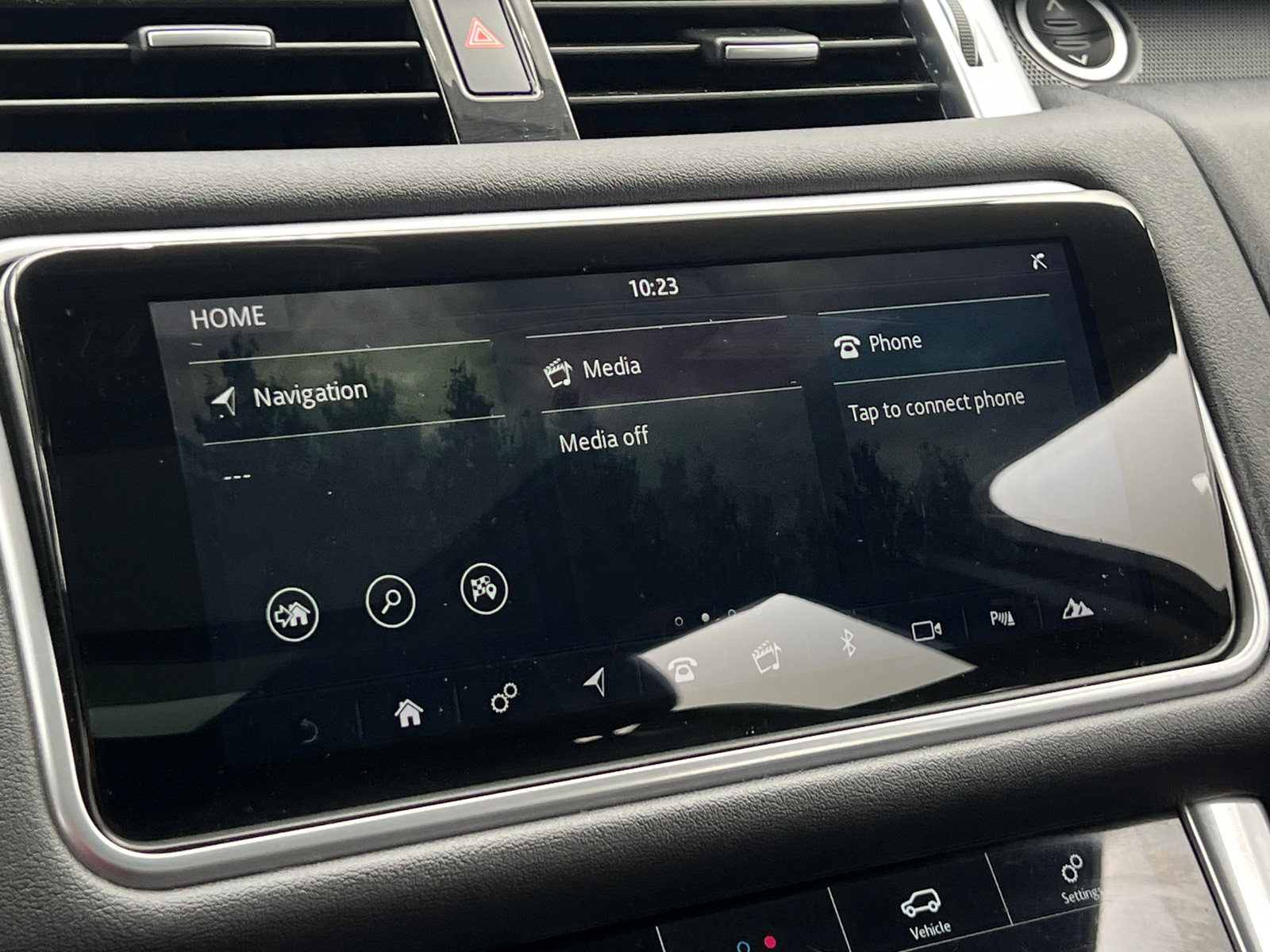 Thumbnail: 2019 Land Rover Range Rover Sport - 3