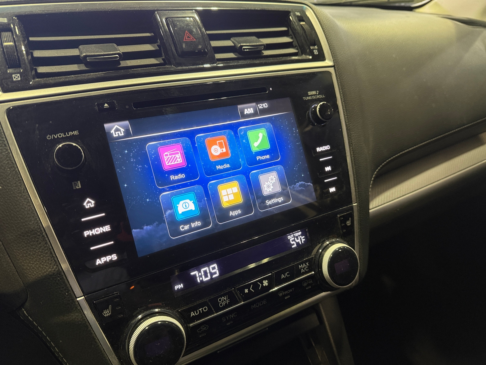 Thumbnail: 2018 Subaru Outback - 4