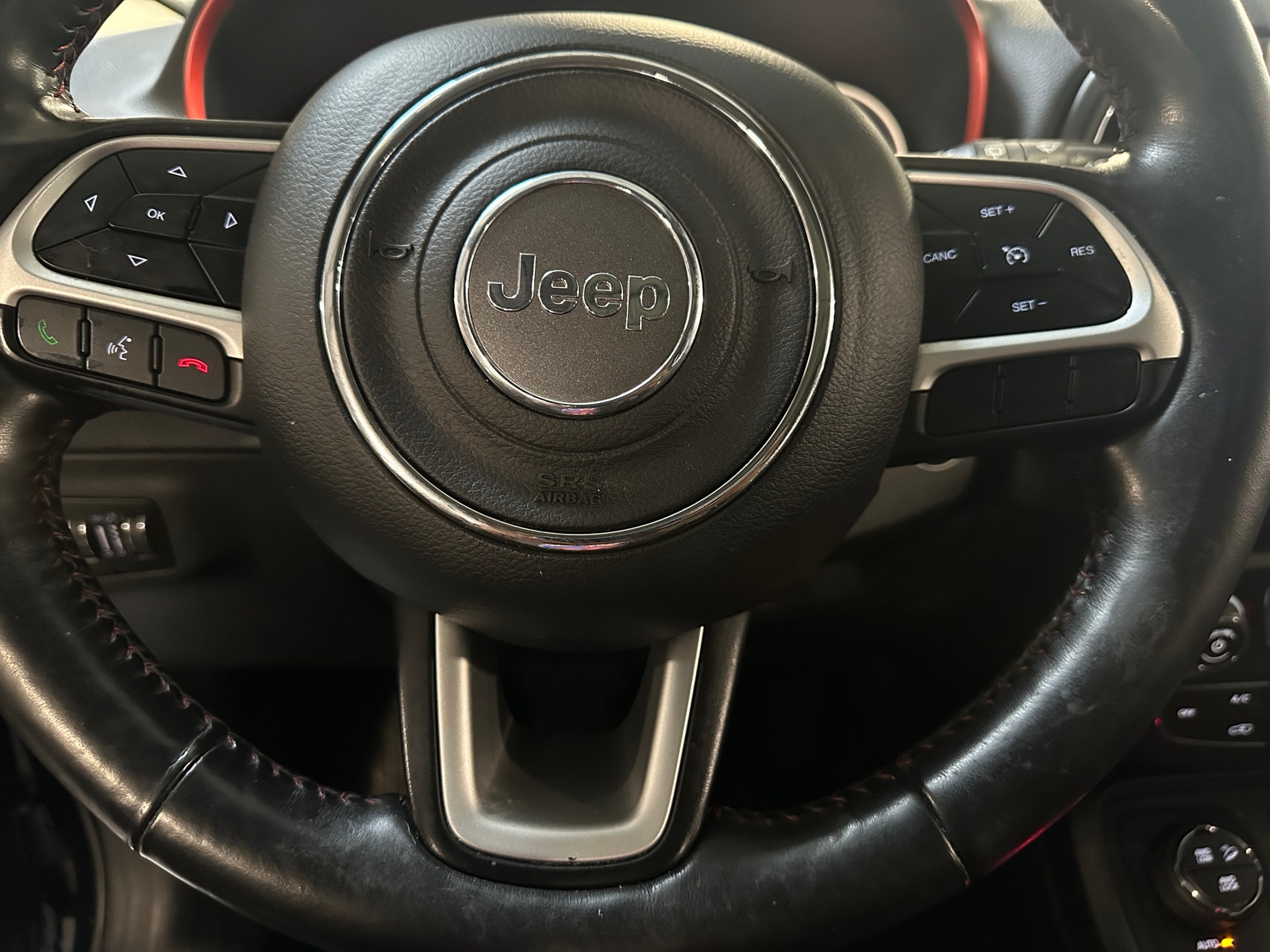 Thumbnail: 2019 Jeep Compass - 4