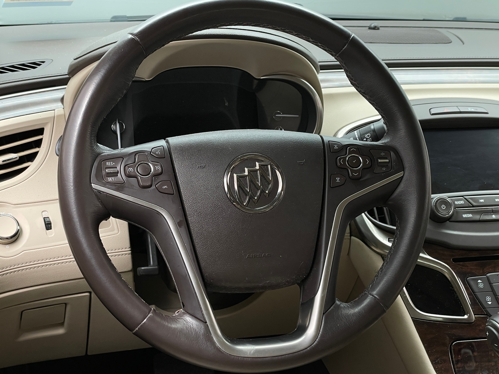 Thumbnail: 2016 Buick LaCrosse - 4