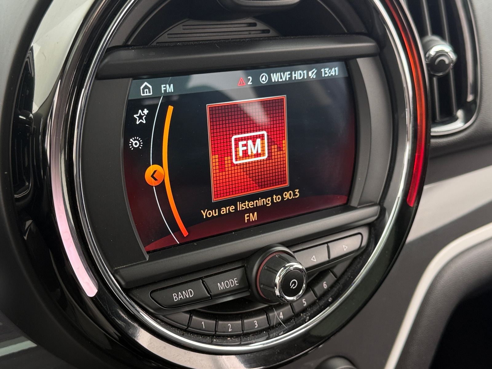 Thumbnail: 2019 MINI Cooper Countryman - 3