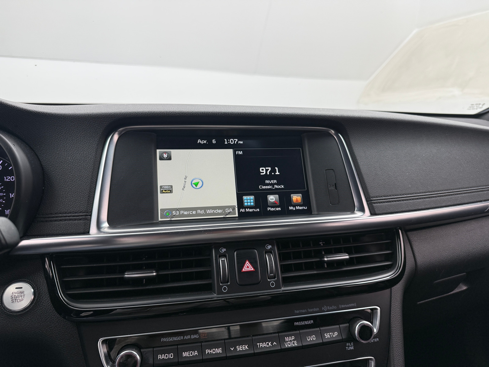 Thumbnail: 2017 Kia Optima - 3