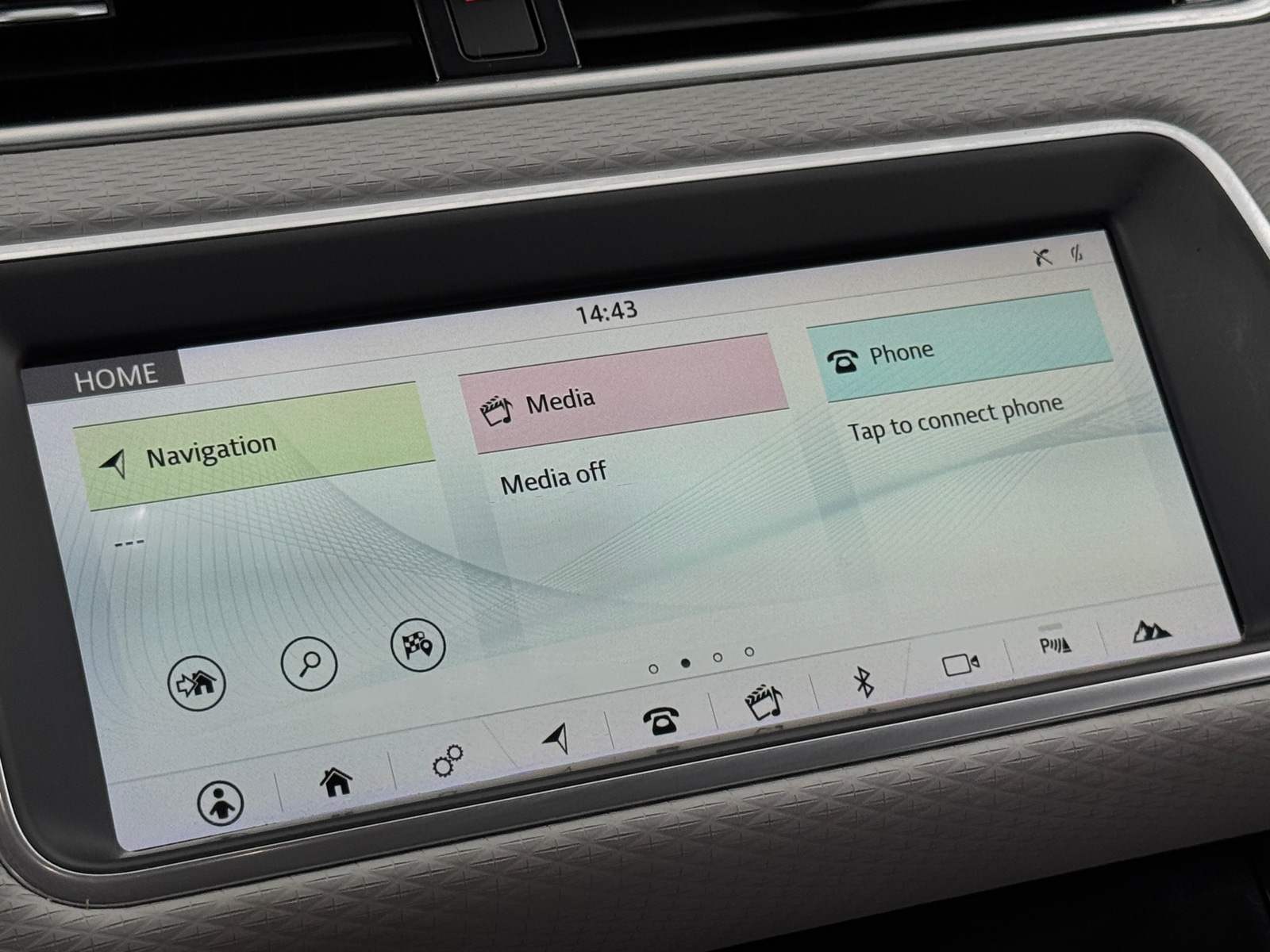 Thumbnail: 2020 Land Rover Range Rover Evoque - 3