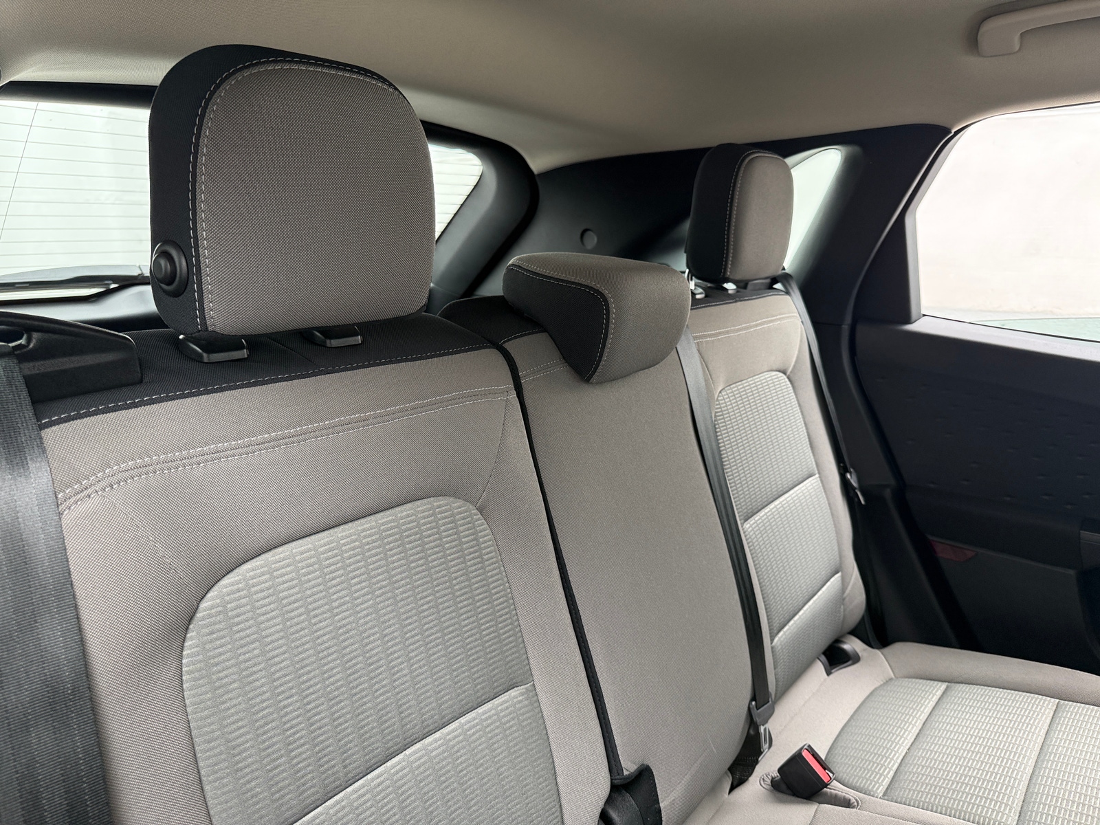 Thumbnail: 2020 Ford Escape - 6