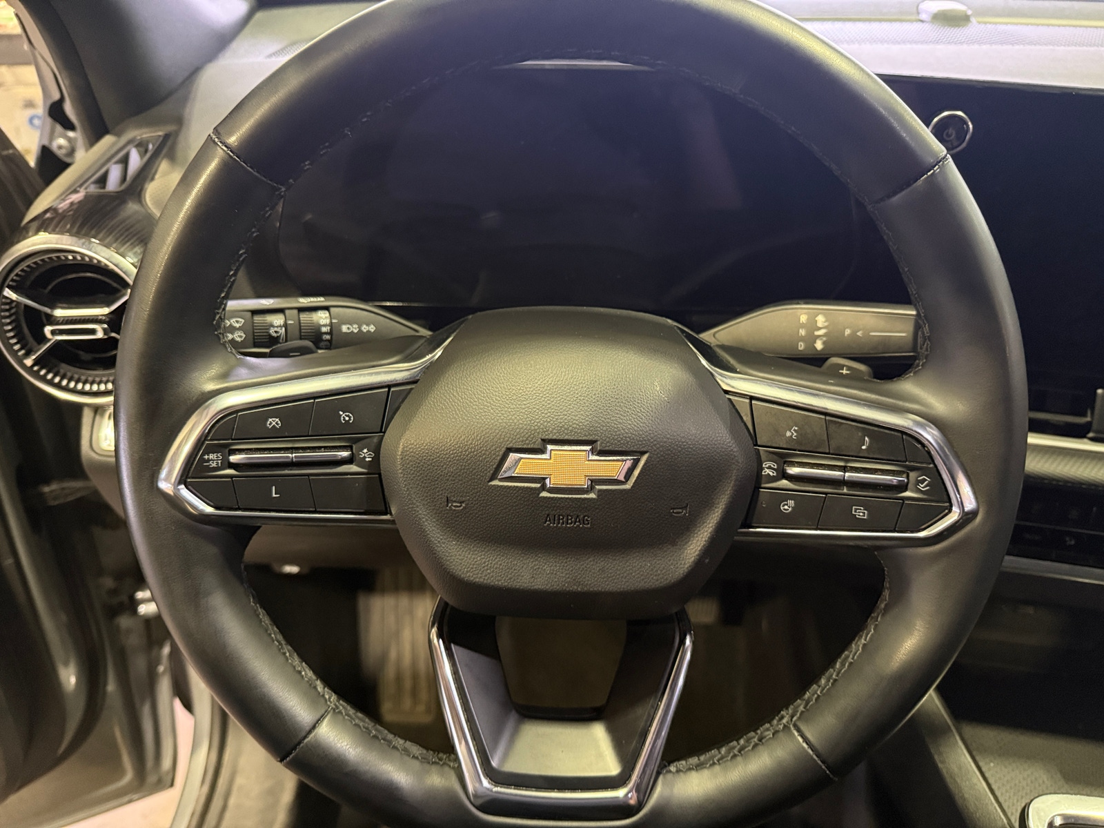 Thumbnail: 2025 Chevrolet Equinox - 5