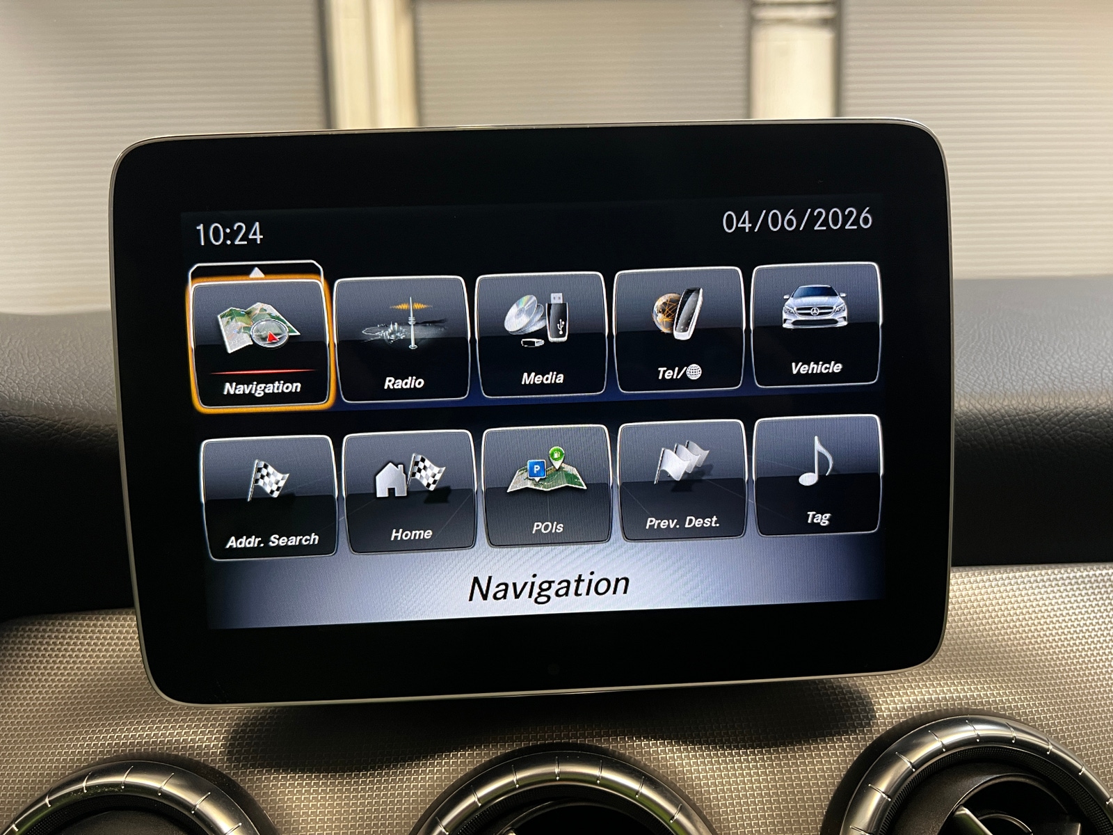 Thumbnail: 2018 Mercedes-Benz CLA - 3