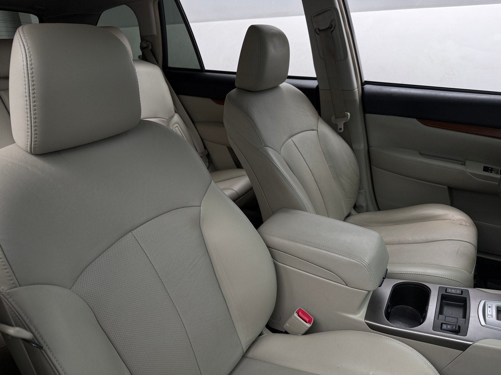 Thumbnail: 2013 Subaru Outback - 2