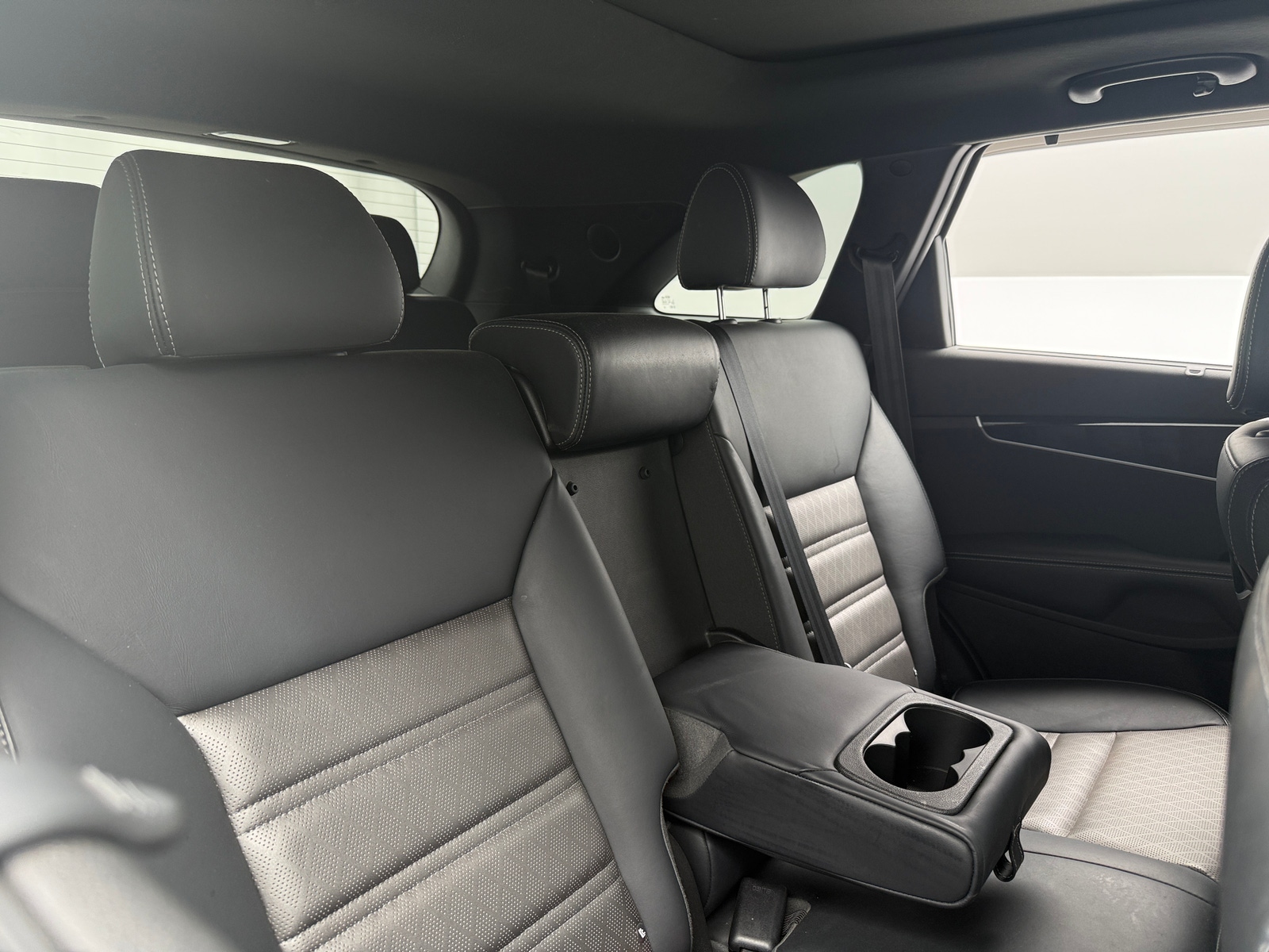 Thumbnail: 2016 Kia Sorento - 5