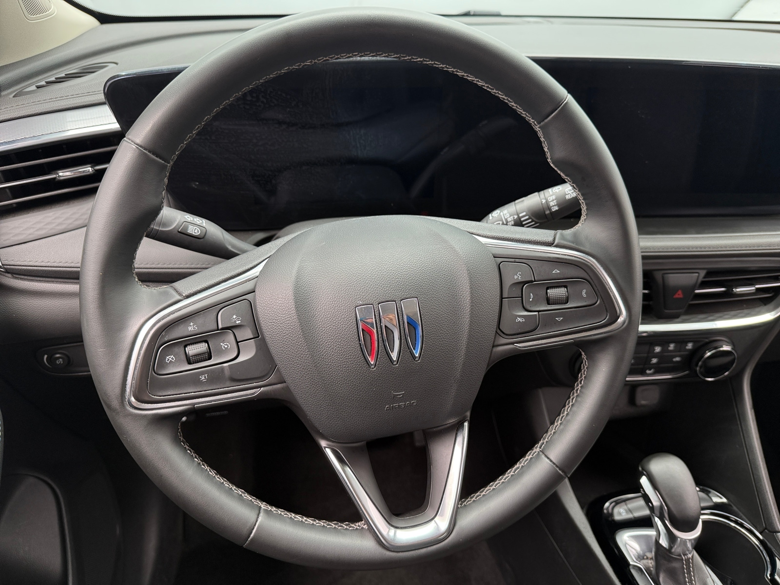 Thumbnail: 2025 Buick Encore GX - 5