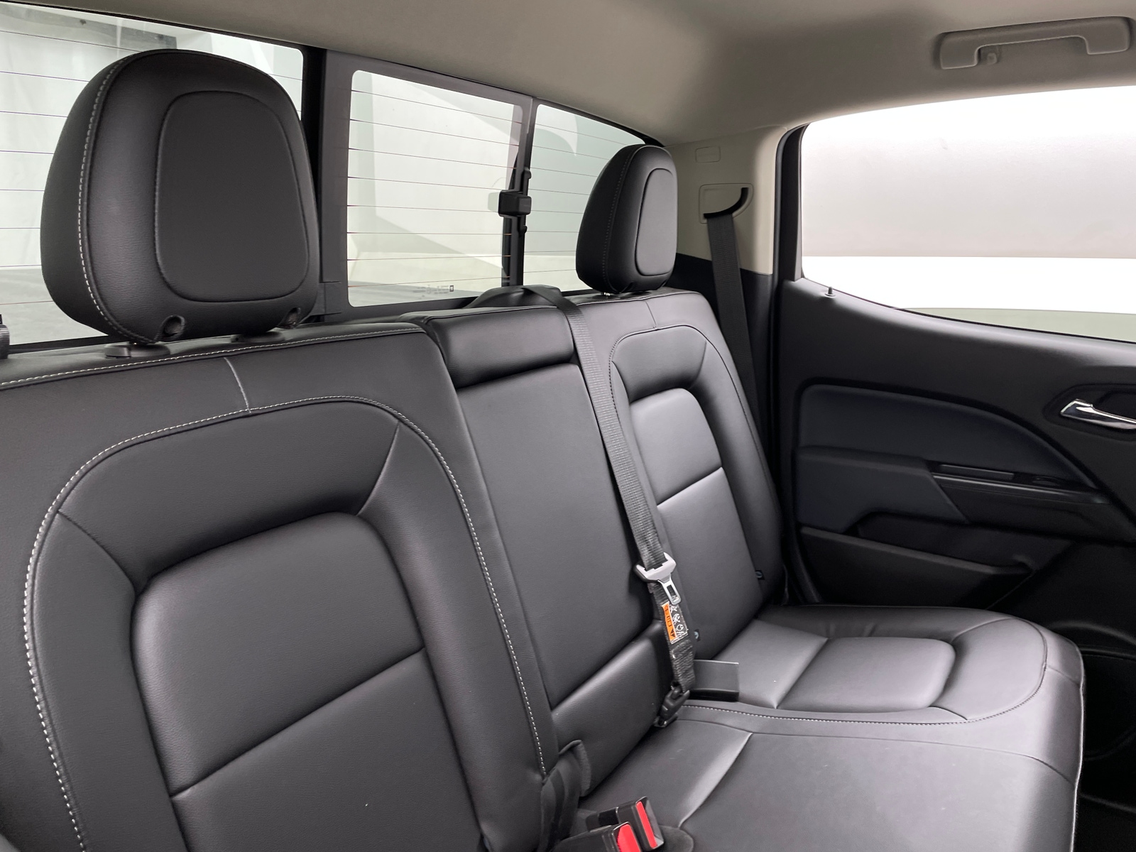 Thumbnail: 2022 Chevrolet Colorado - 5