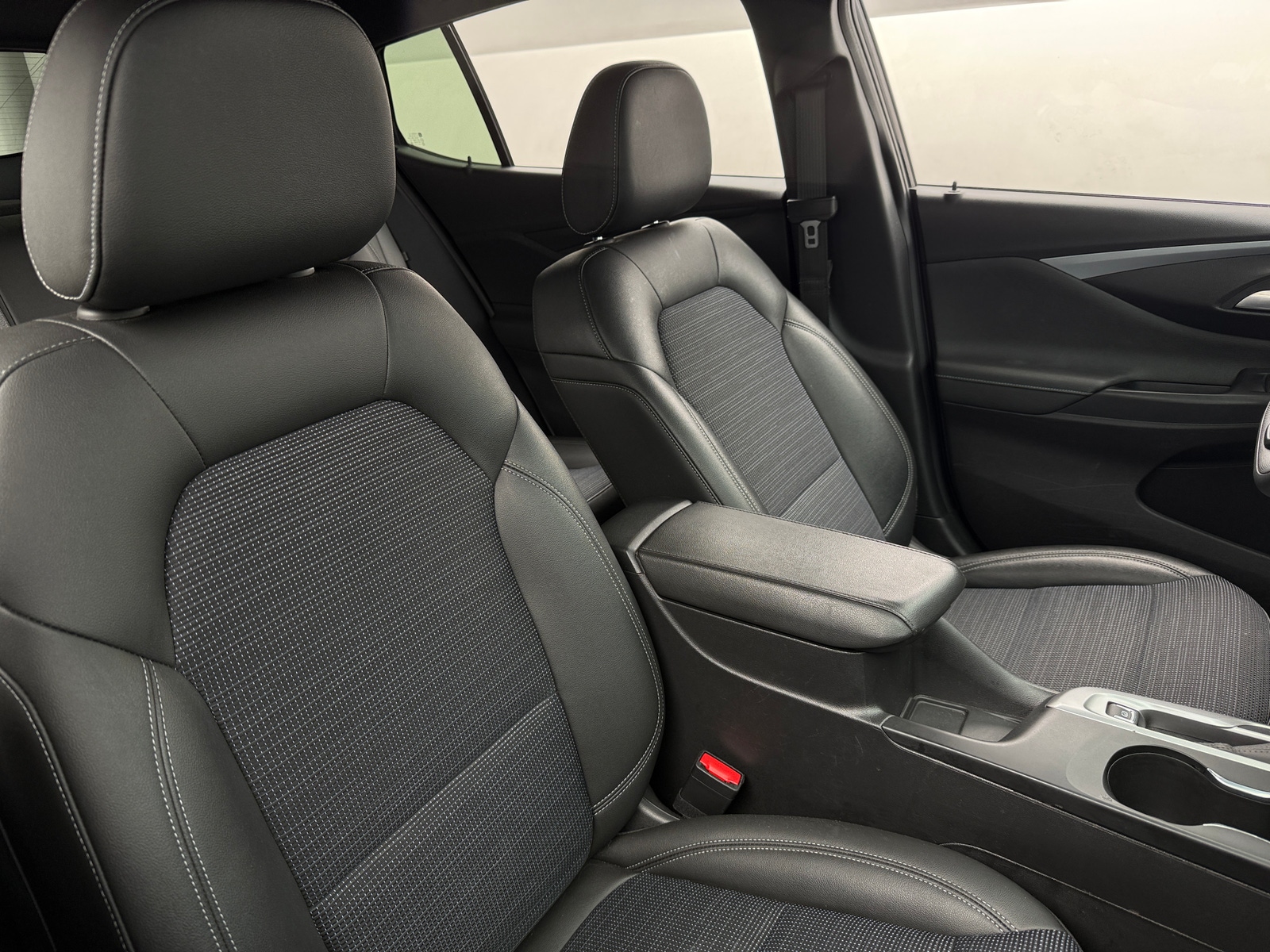 Thumbnail: 2025 Buick Envista - 2