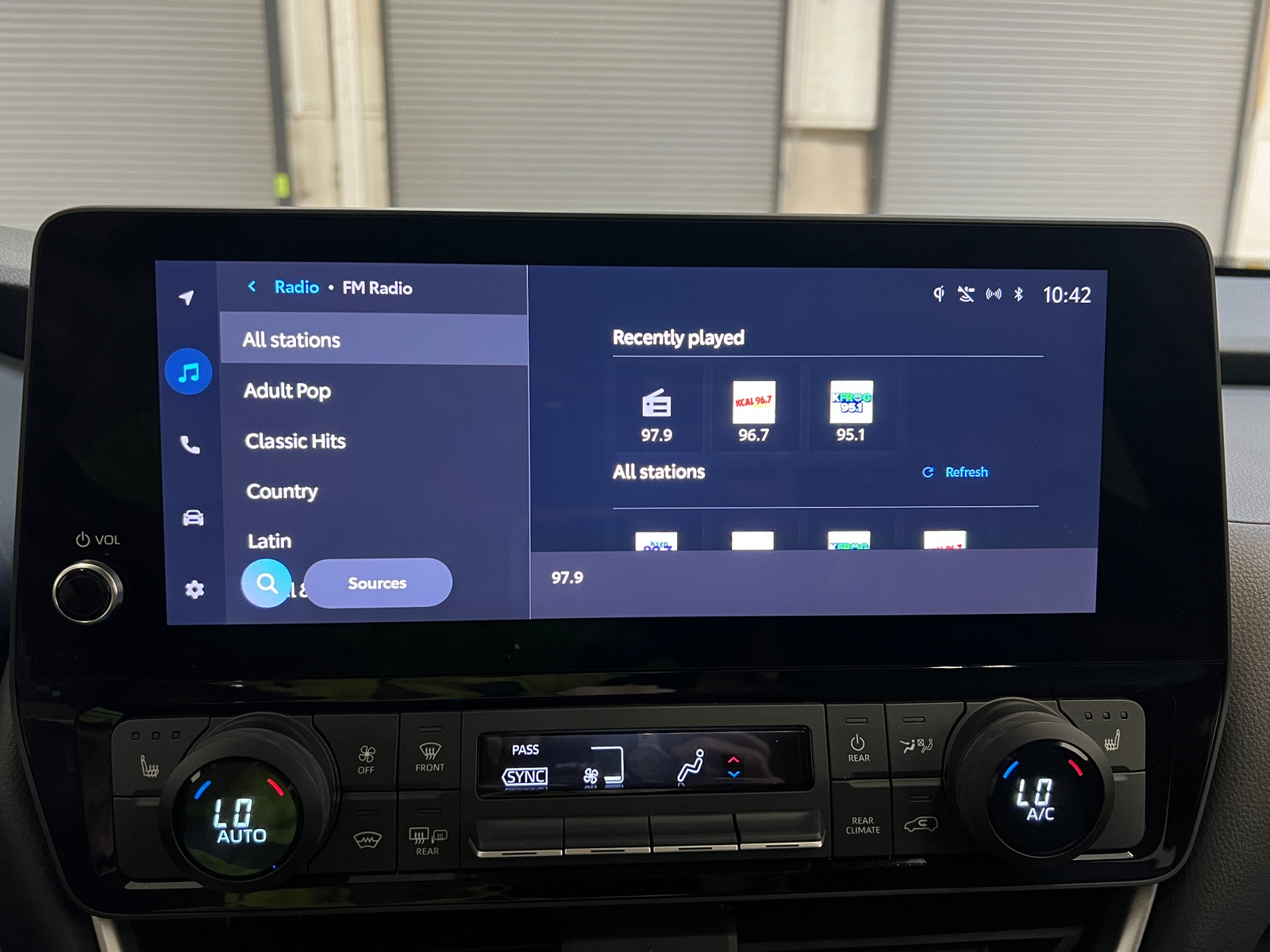 Thumbnail: 2025 Toyota Grand Highlander - 4