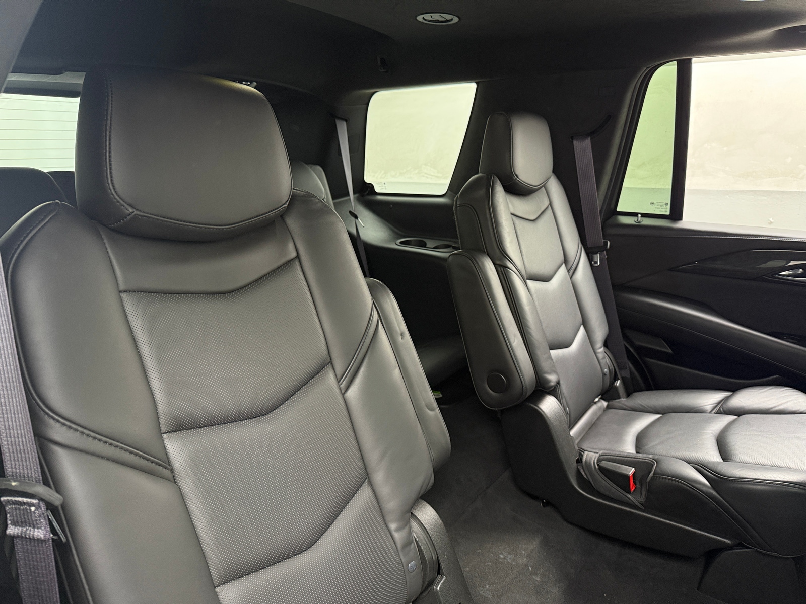 Thumbnail: 2016 Cadillac Escalade - 5