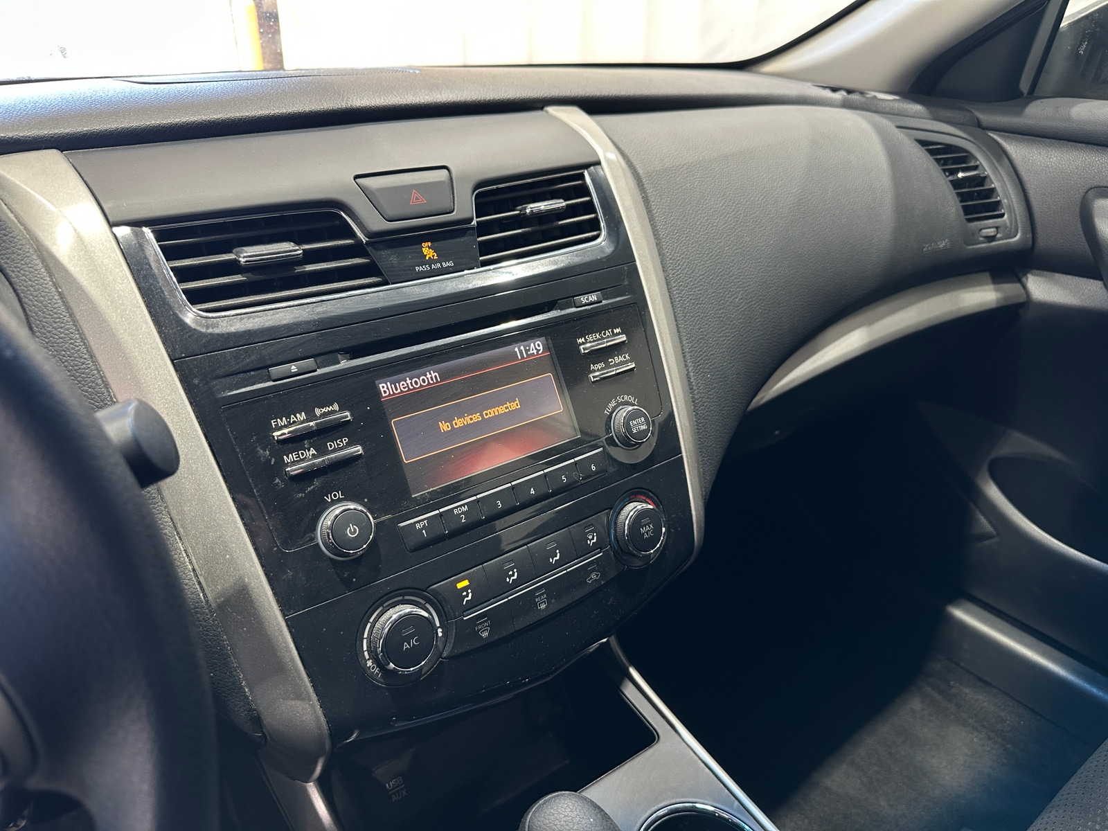 Thumbnail: 2015 Nissan Altima - 4