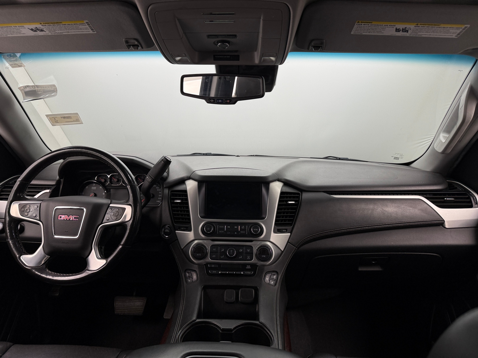 Thumbnail: 2019 GMC Yukon XL - 2