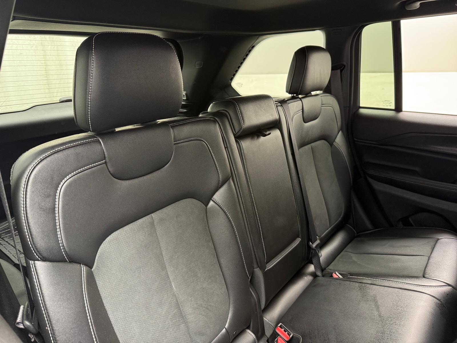 Thumbnail: 2024 Jeep Grand Cherokee - 5