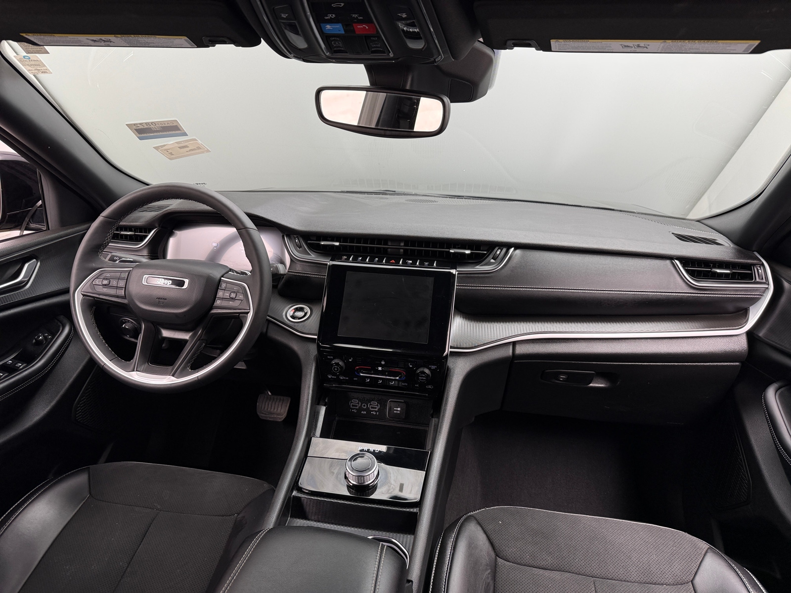 Thumbnail: 2024 Jeep Grand Cherokee - 2