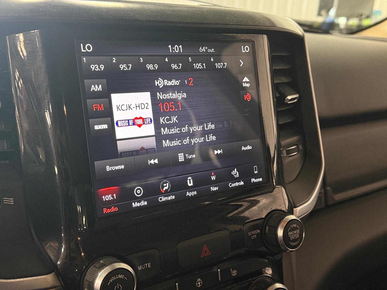 Thumbnail: 2019 RAM 1500 - 4