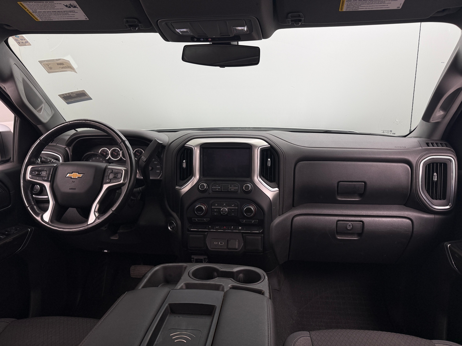 Thumbnail: 2020 Chevrolet Silverado 1500 - 3