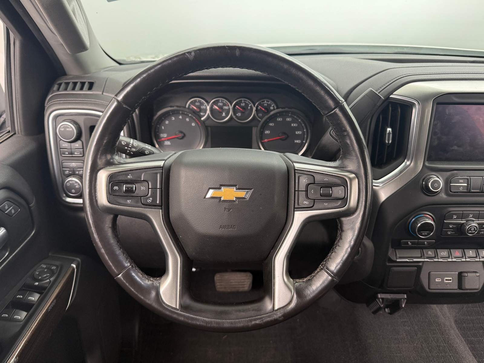 Thumbnail: 2020 Chevrolet Silverado 1500 - 5