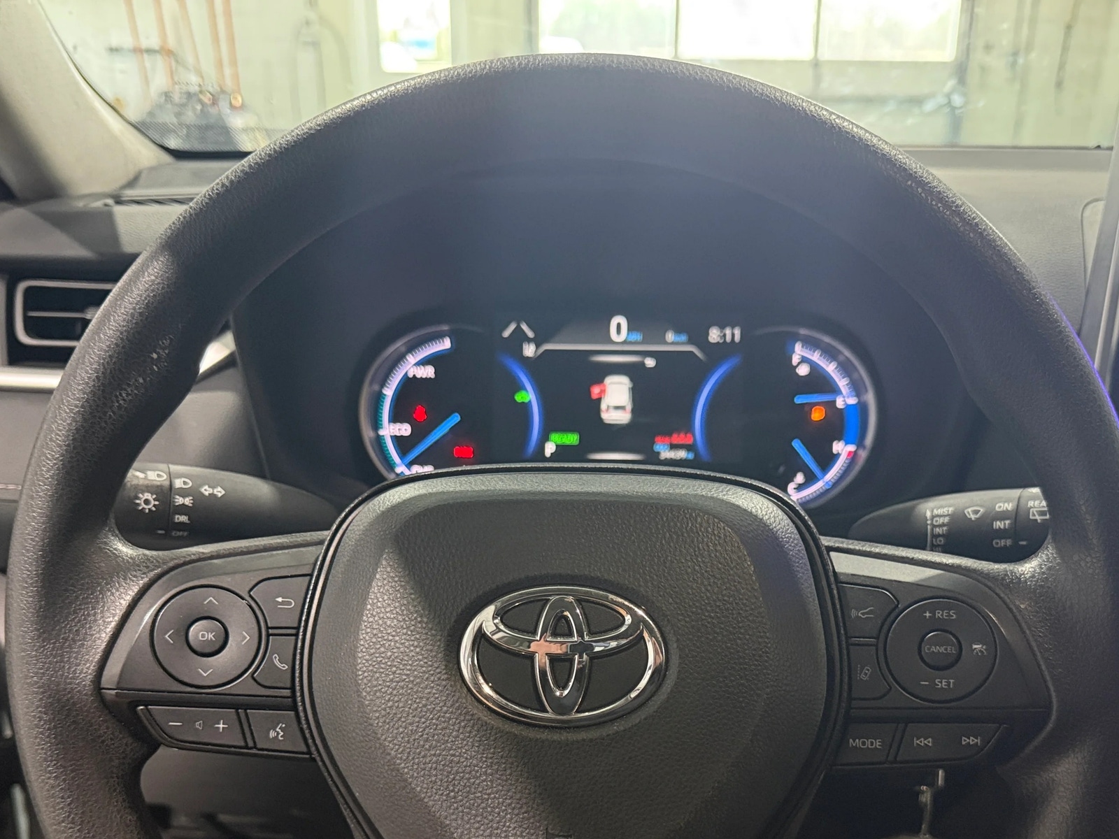 Thumbnail: 2025 Toyota RAV4 - 5