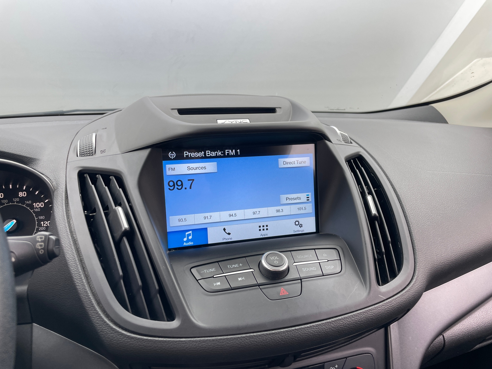 Thumbnail: 2018 Ford Escape - 3