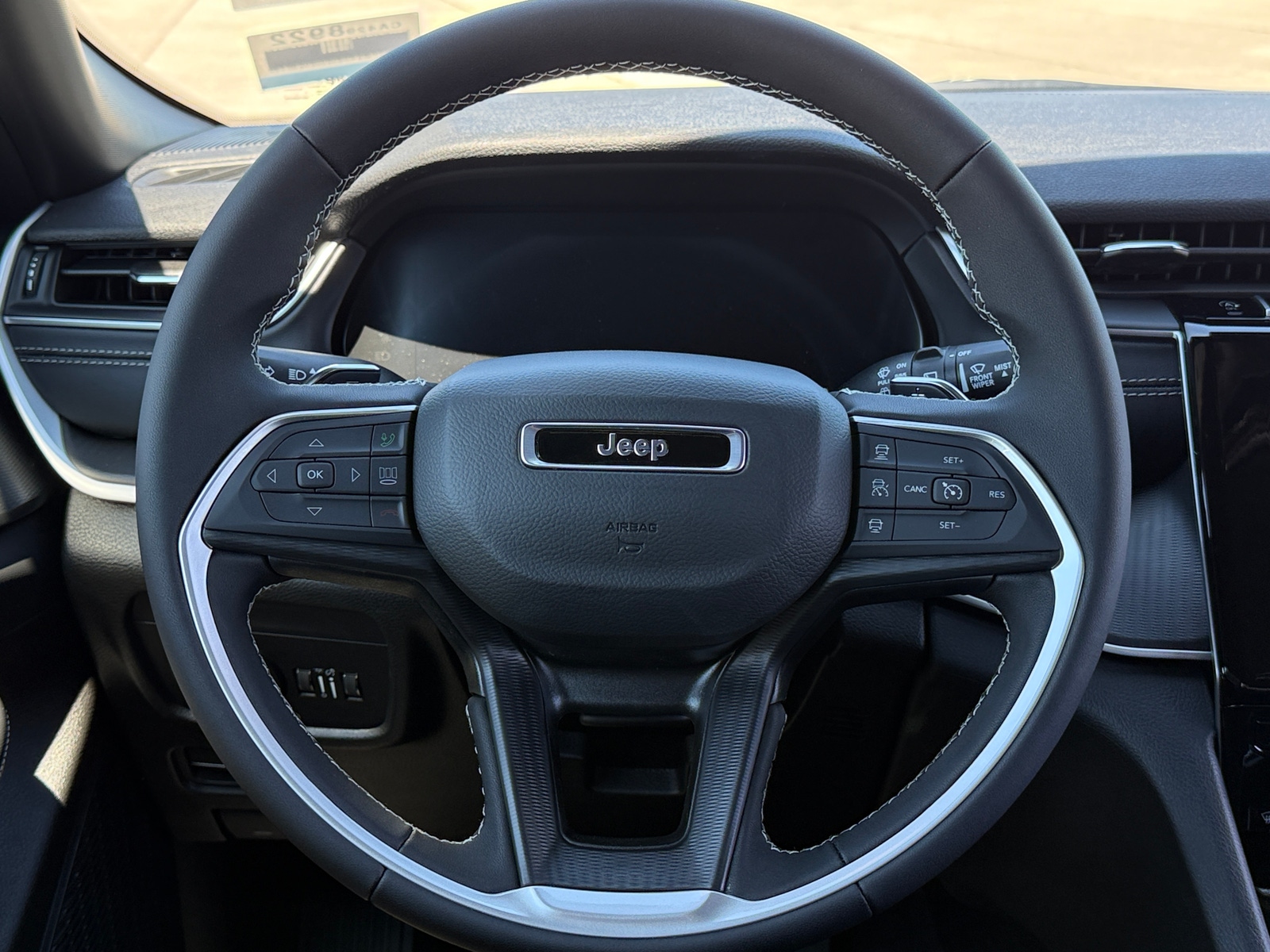 Thumbnail: 2026 Jeep Grand Cherokee - 5