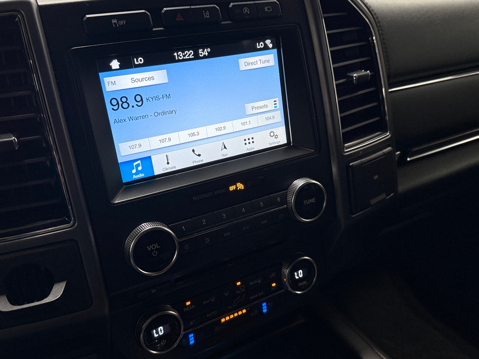 Thumbnail: 2018 Ford Expedition - 3