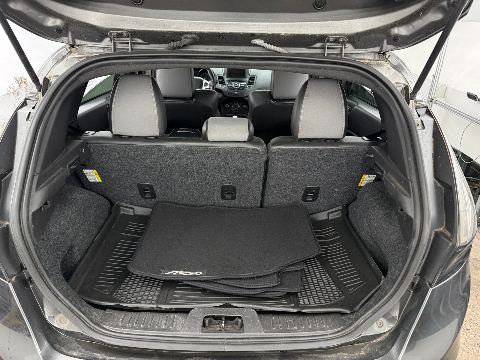 Thumbnail: 2017 Ford Fiesta - 6