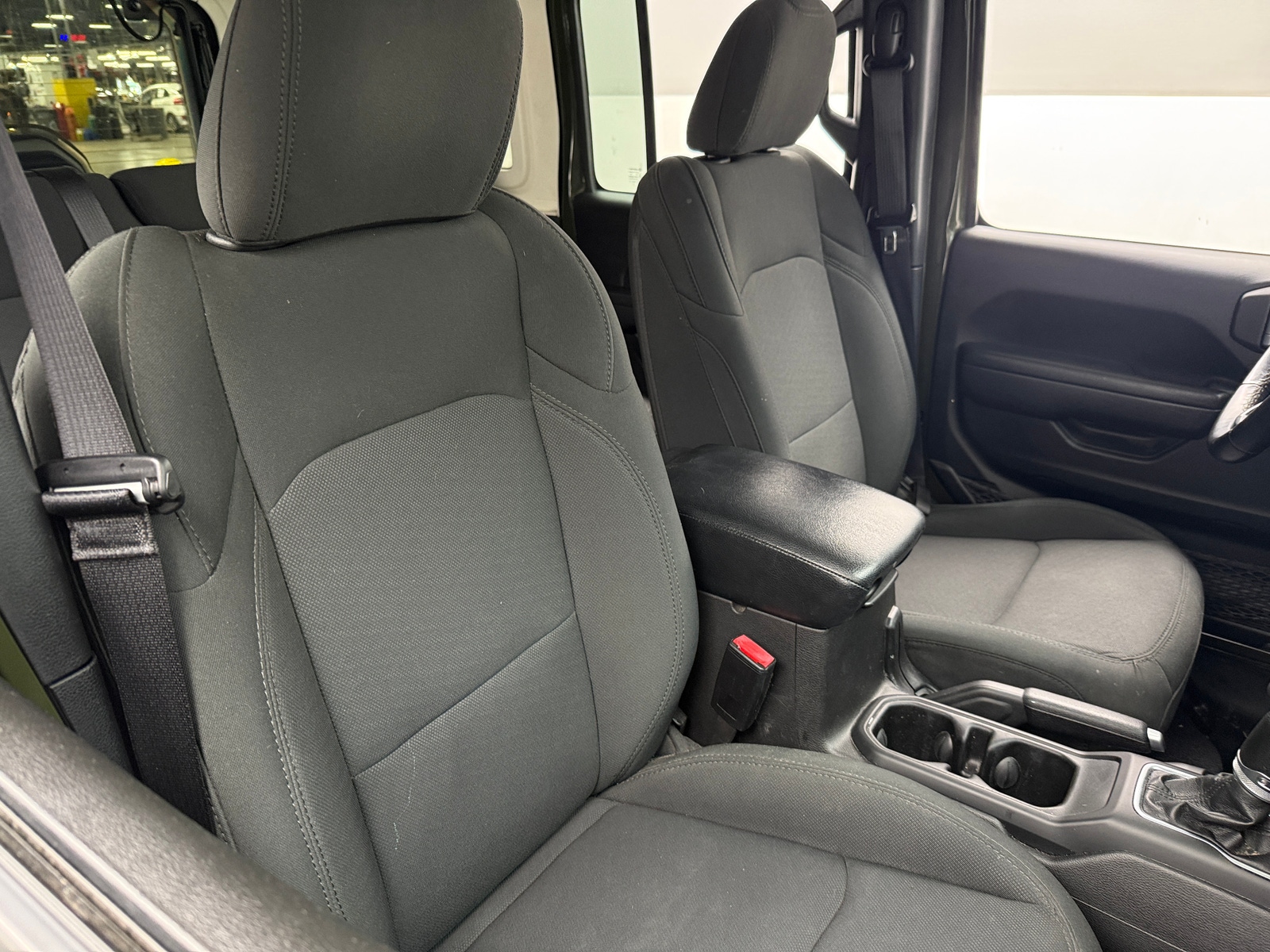 Thumbnail: 2022 Jeep Wrangler - 2