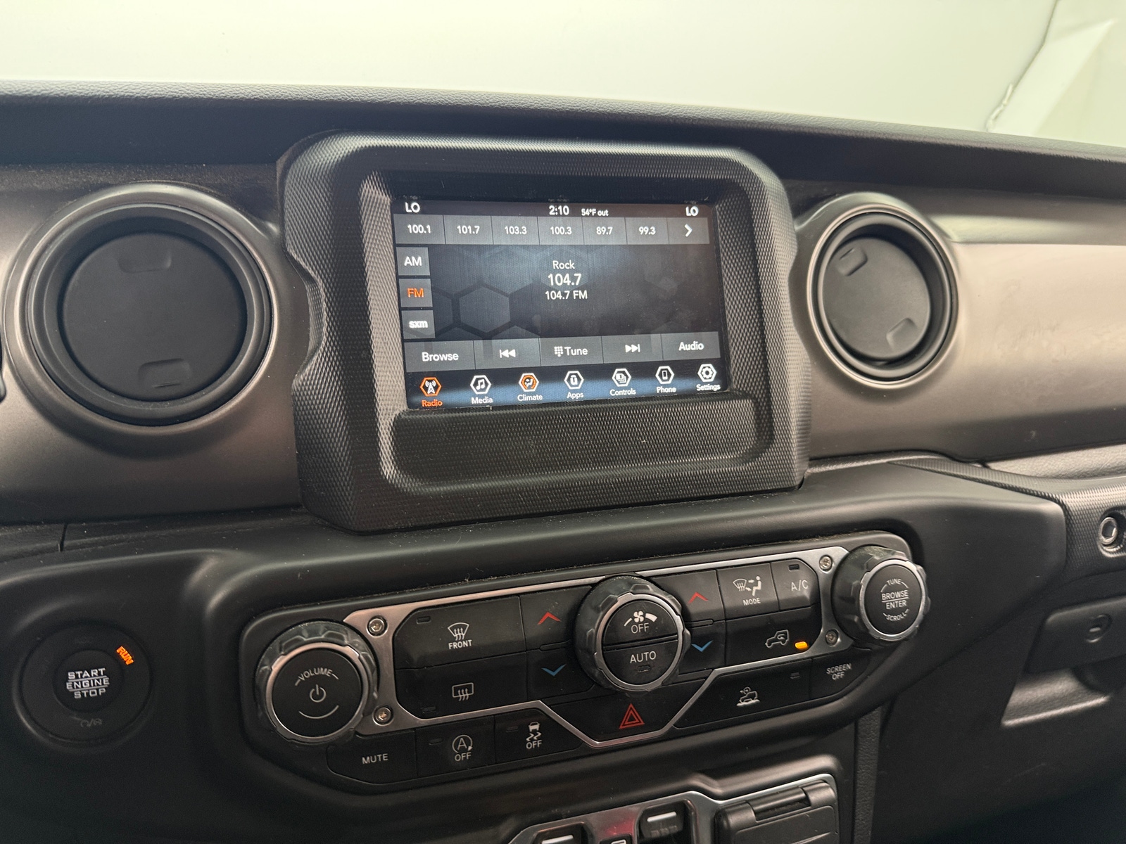 Thumbnail: 2022 Jeep Wrangler - 4