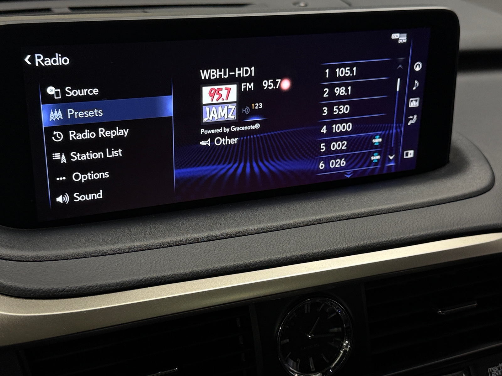 Thumbnail: 2020 Lexus RX - 3