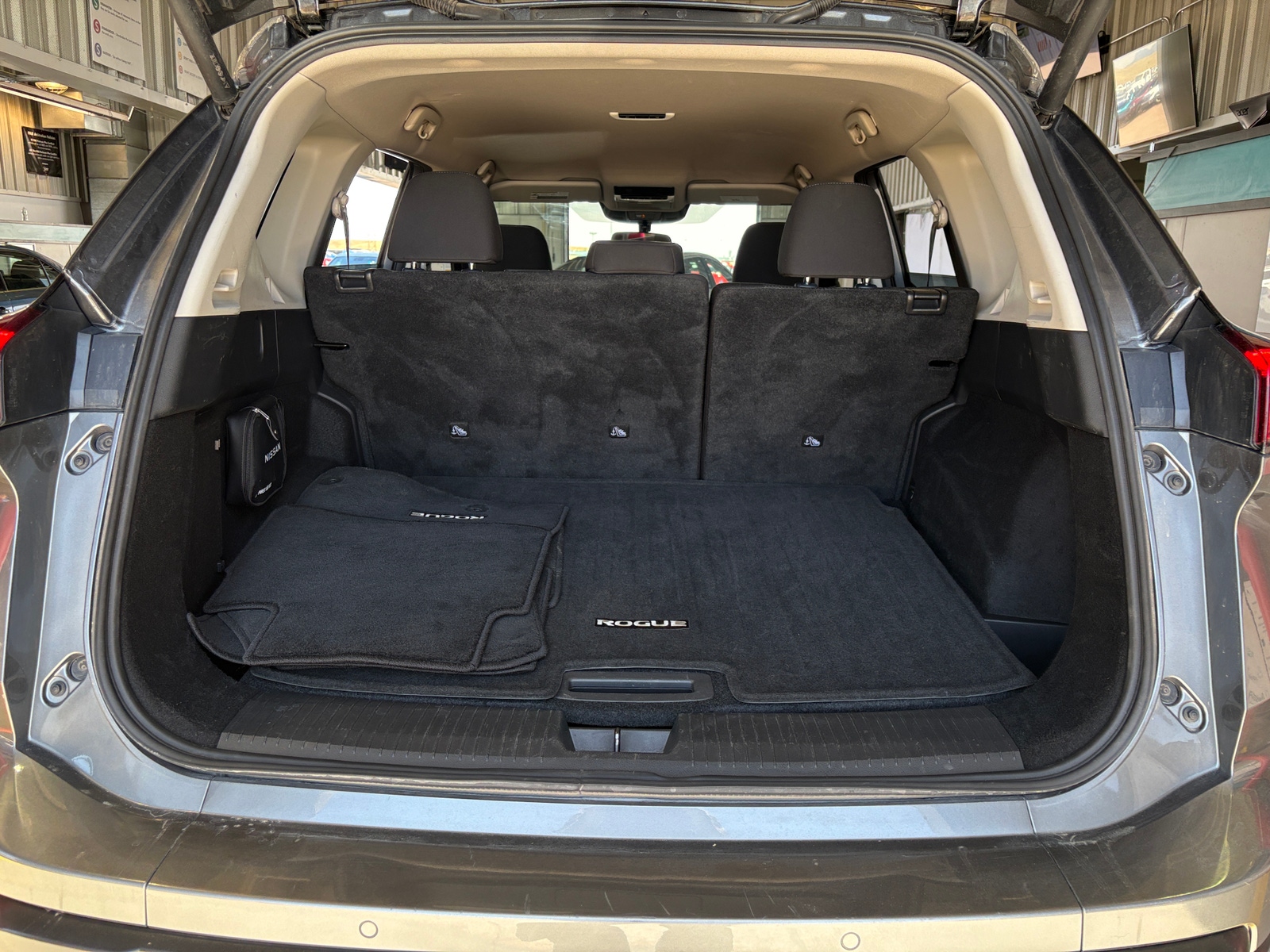 Thumbnail: 2025 Nissan Rogue - 7