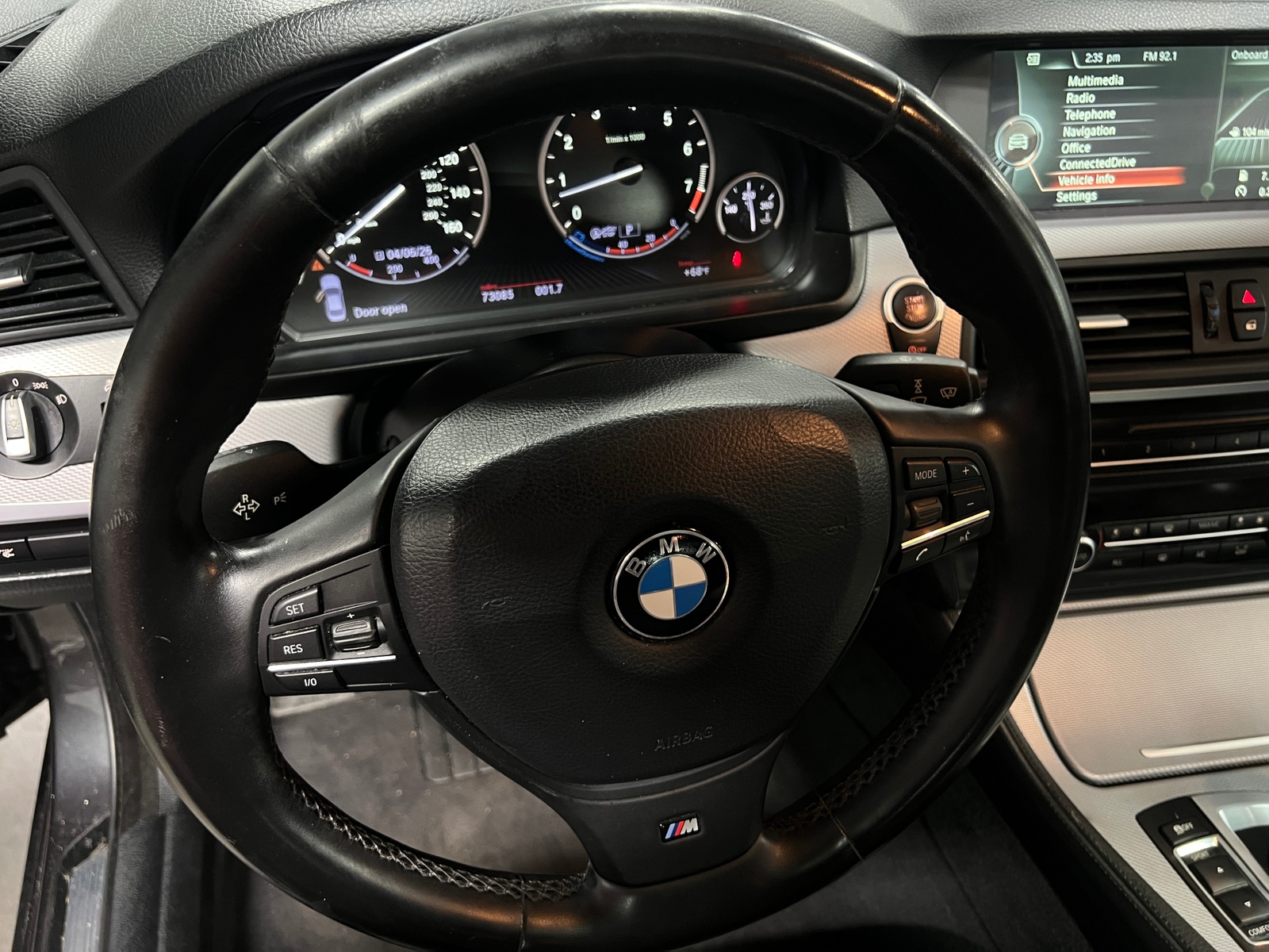 Thumbnail: 2013 BMW 5 Series - 4