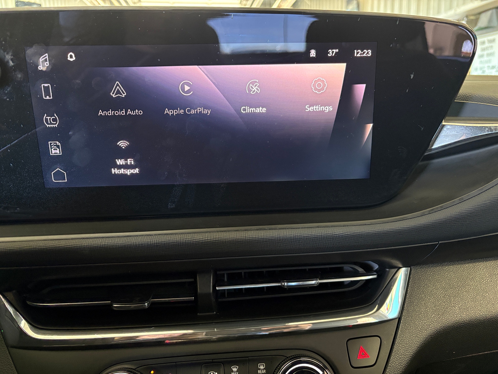 Thumbnail: 2025 Buick Envista - 4