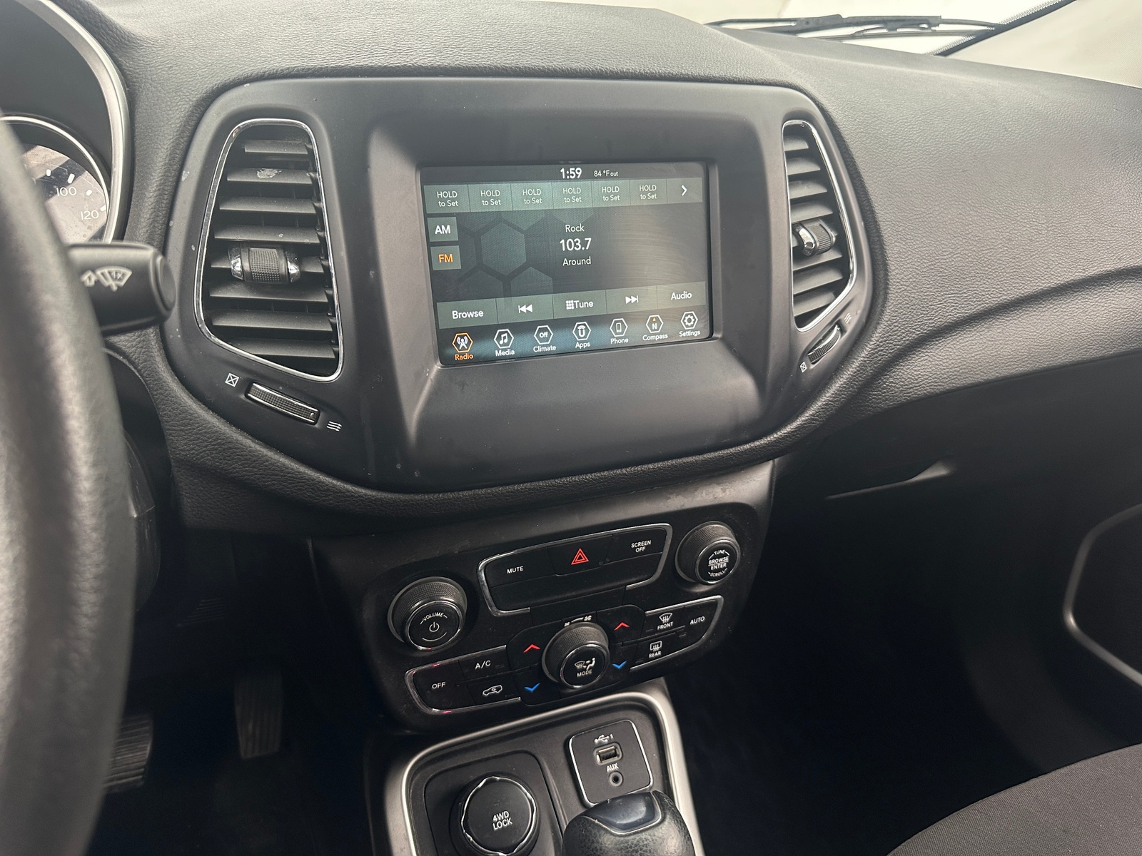 Thumbnail: 2021 Jeep Compass - 4