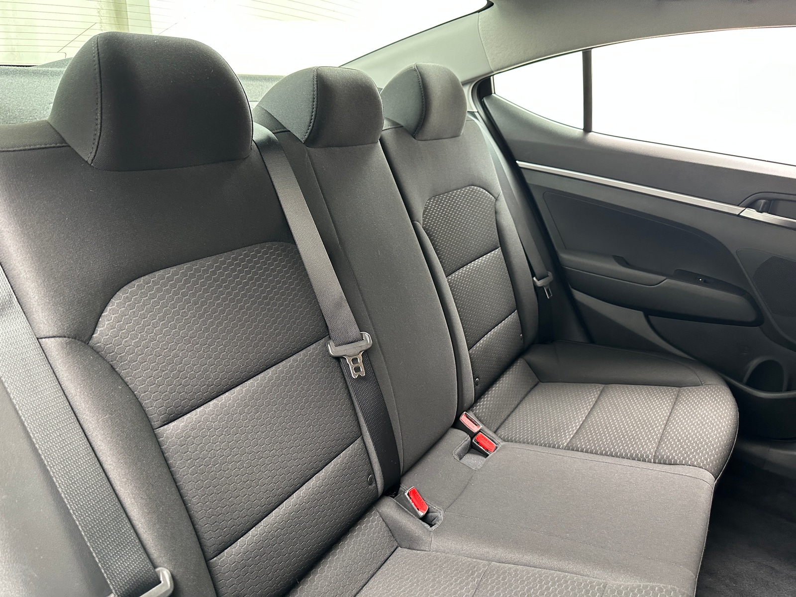 Thumbnail: 2019 Hyundai Elantra - 6