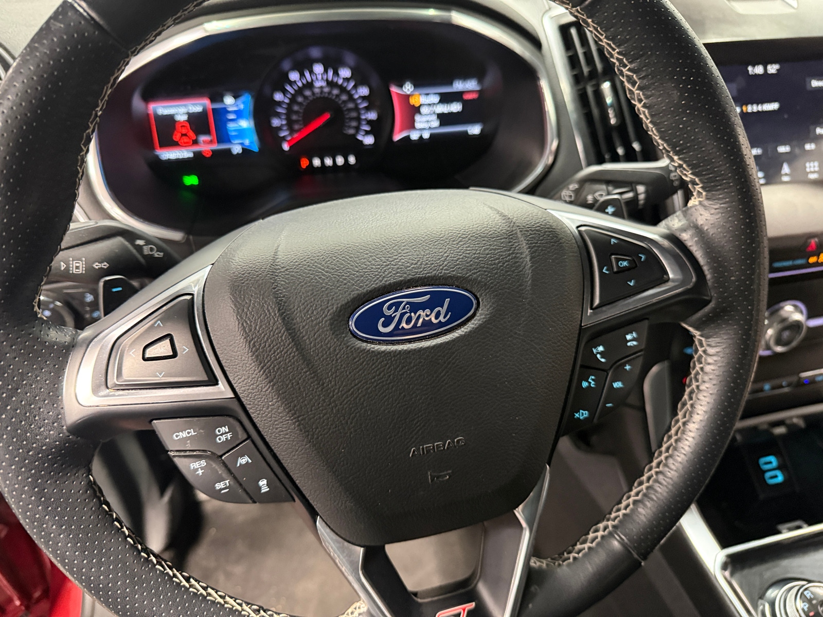 Thumbnail: 2019 Ford Edge - 5