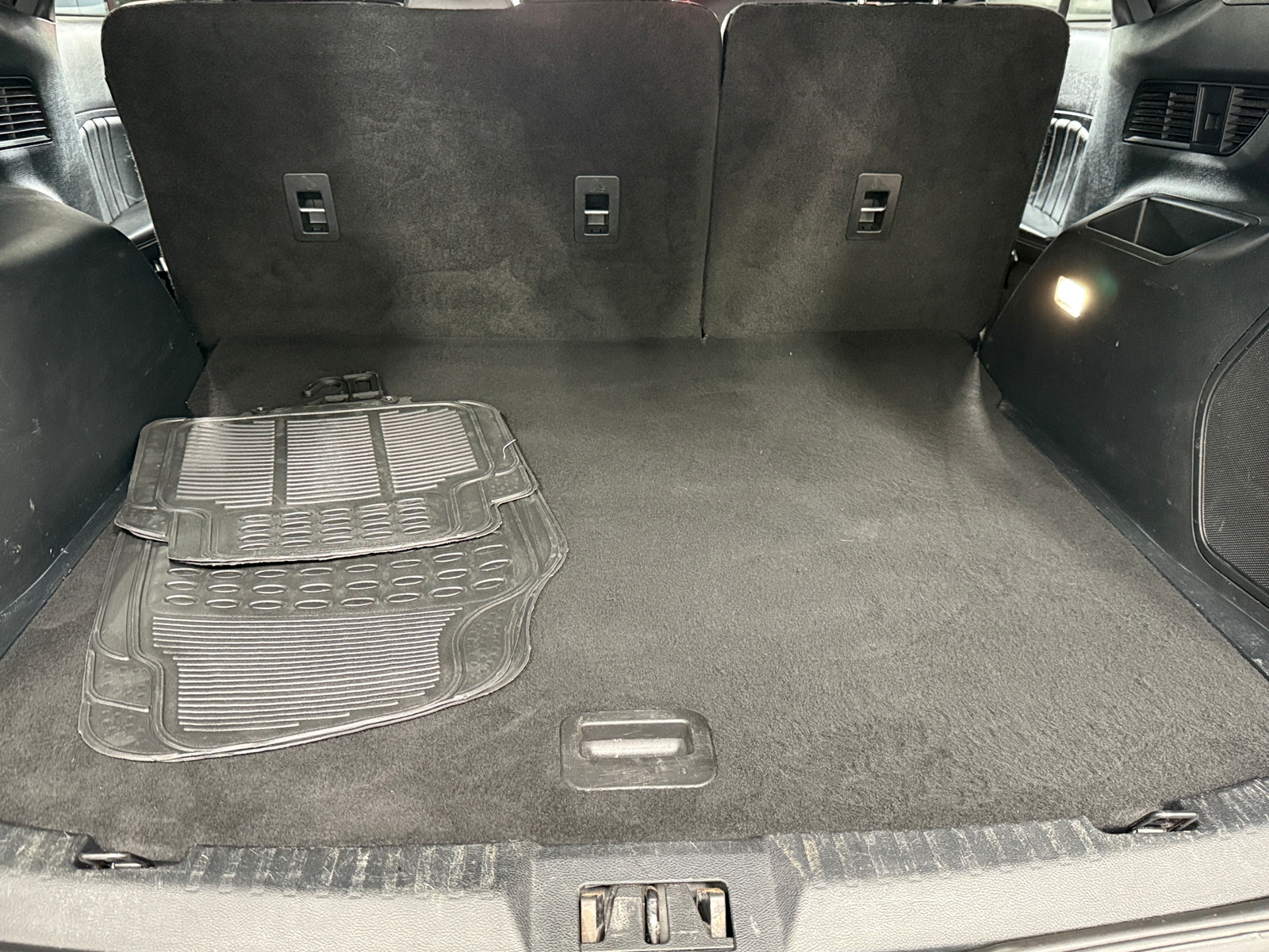 Thumbnail: 2019 Ford Edge - 7