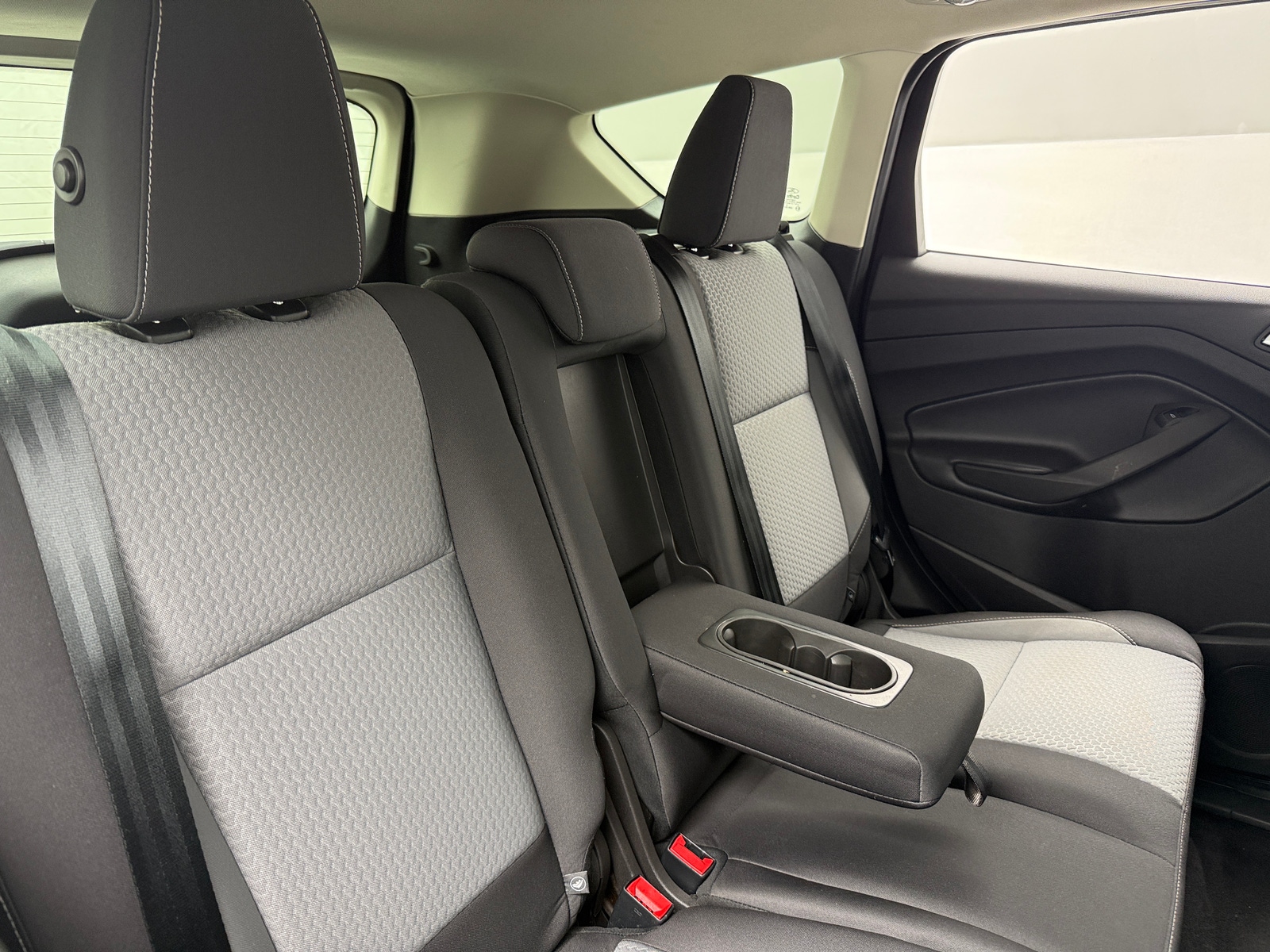 Thumbnail: 2017 Ford Escape - 6