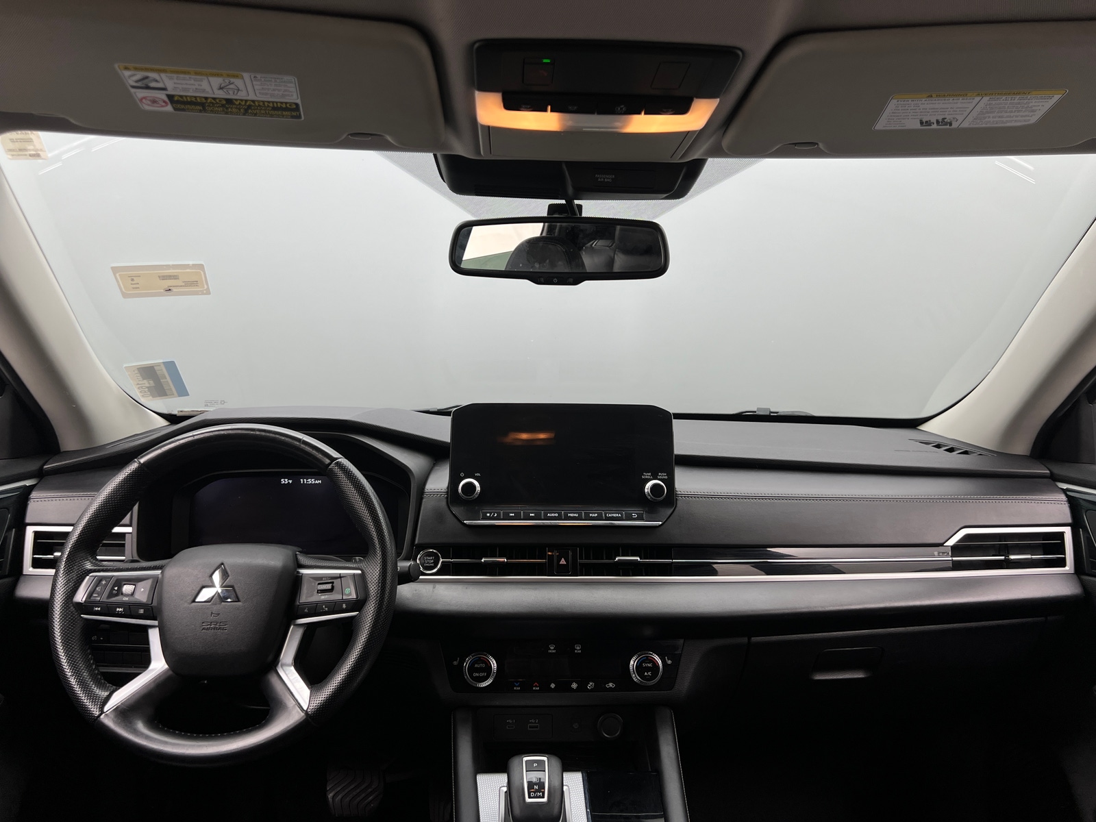 Thumbnail: 2022 Mitsubishi Outlander - 2