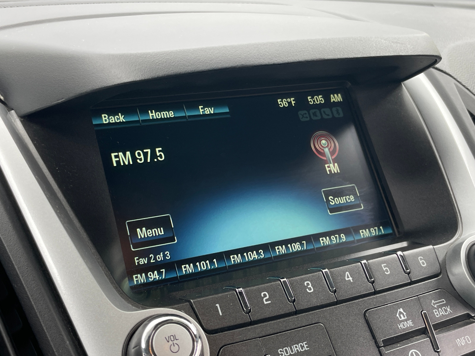 Thumbnail: 2017 Chevrolet Equinox - 4