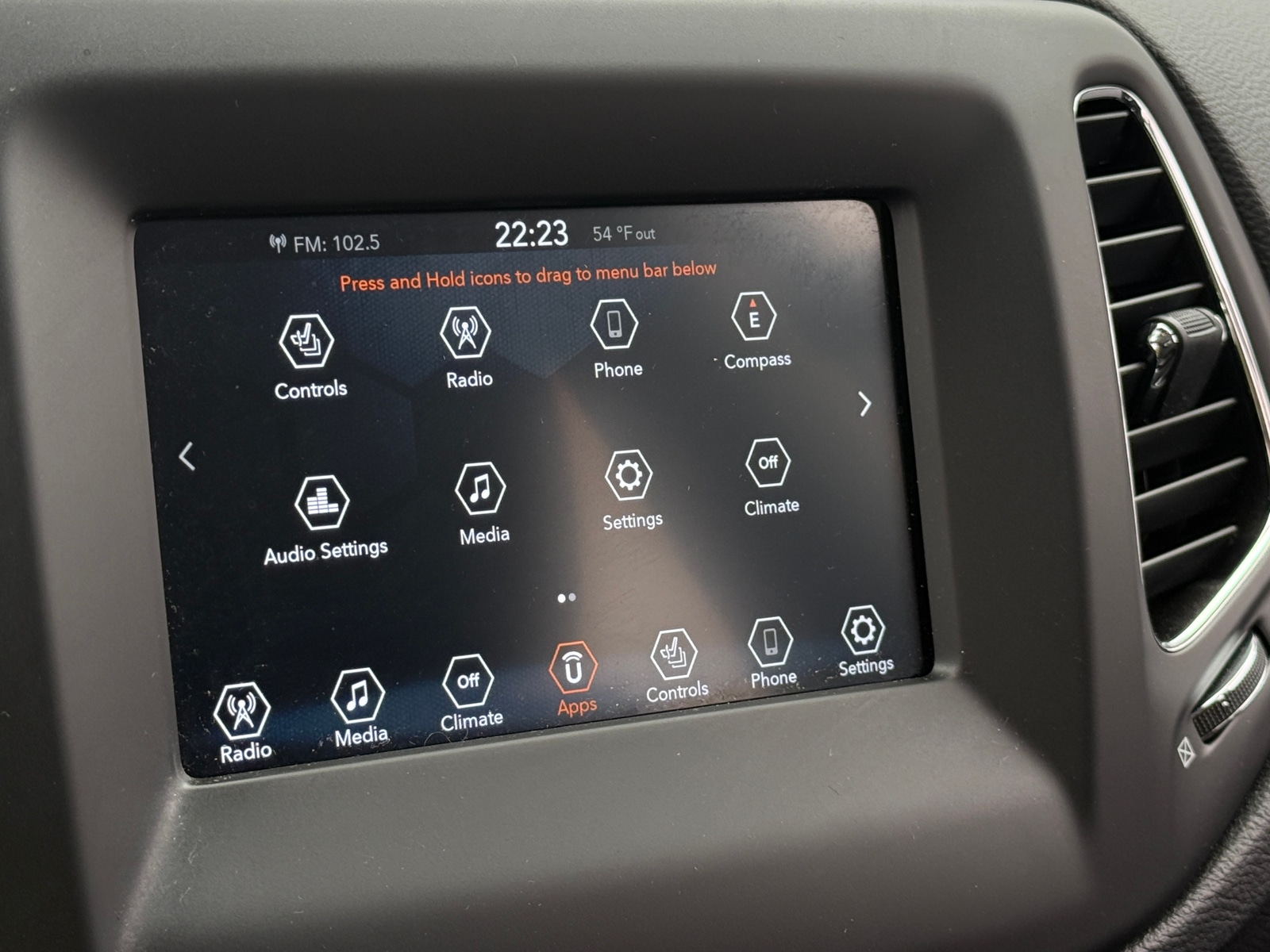 Thumbnail: 2019 Jeep Compass - 4